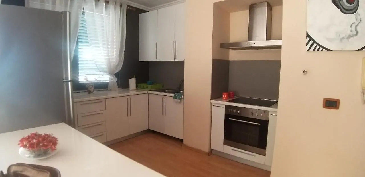 Erina Luxury Apartment Tirana Albanien